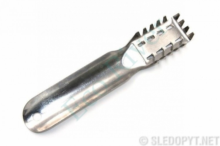 Рыбочистка 19 см. 22 зуба, плоская с отверстием/500/