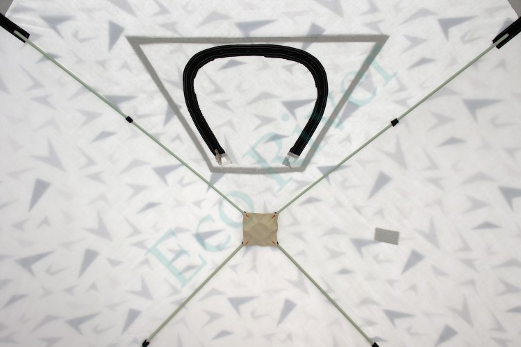 Палатка Куб Condor зимняя утепленная 2,4 х 2,4 х 2,15 белый камуфляж