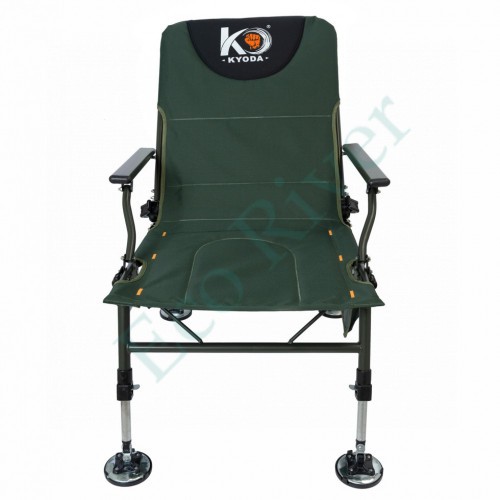 Кресло карповое Kyoda 56х46х40/104, полуавтоматическое, пласт.фурнитура