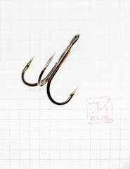 Крючок KOI ROUND TREBLE, размер 2/0 (INT), цвет BN, тройник (5 шт.)/23/