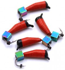 Мормышка вольф. безнасадочная Яман Ручейник №7, d-2.5 мм, L-9.5 мм, вес 1,00 гр., кубик, цв. красн