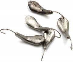 Мормышка Яман Комар с отв., цв.BN, р.6, вес 1,9 г (уп. 5 шт.)